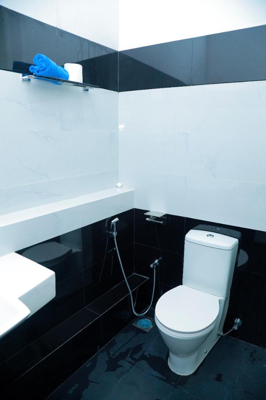 Star Rain Tour Inn Ратнапура Екстериор снимка